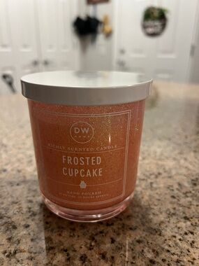 DW Home Frosted Cupcake Candle - Coral with White Lid